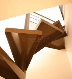 Escalier hélicoïdal métal plié 02-vue